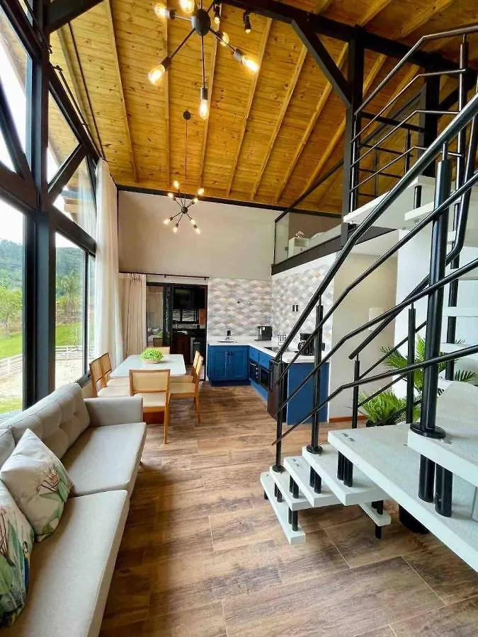 Chalet Alameda Dos Ipes, Casa Completa, Para Toda Familia Santo Amaro da Imperatriz Brazilië
